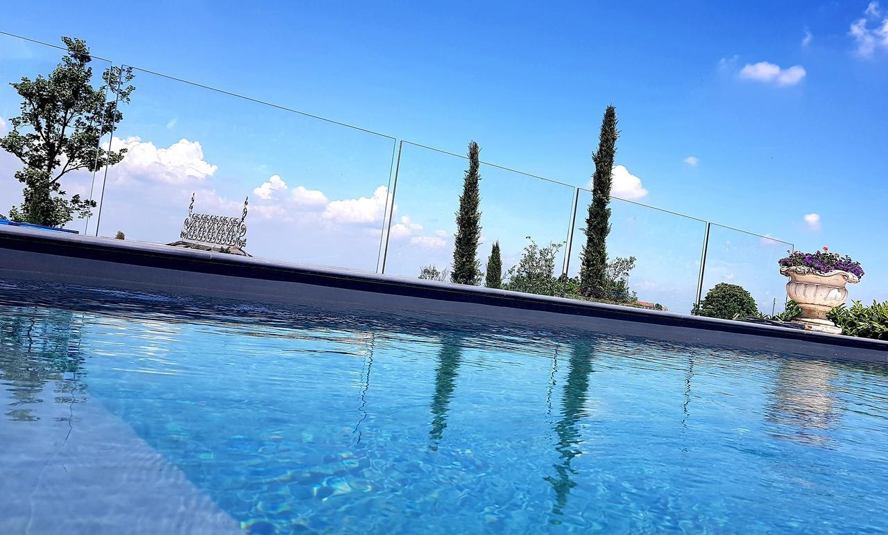 La Ribezza Boutique Hotel (Adults Only) มอนฟอร์เต ดิ อัลบา ภายนอก รูปภาพ
