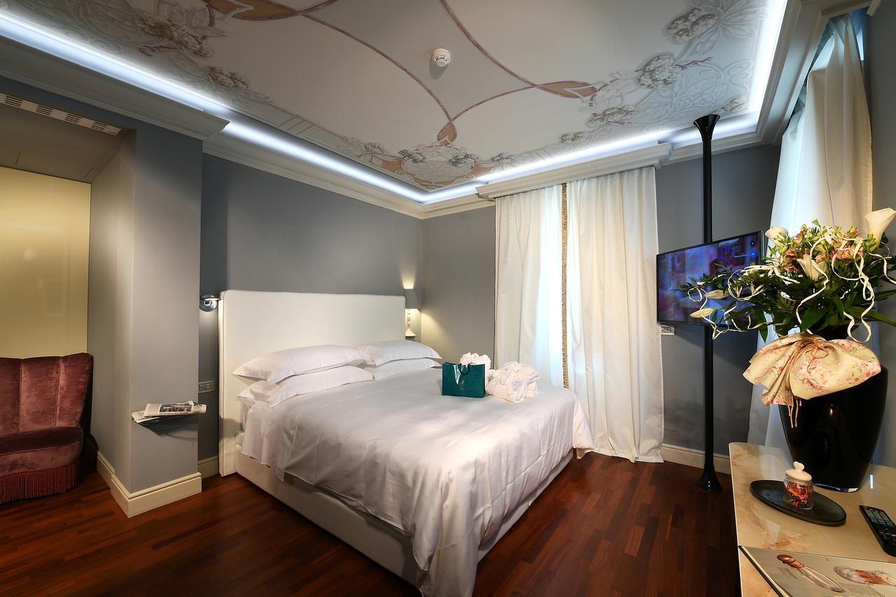 La Ribezza Boutique Hotel (Adults Only) มอนฟอร์เต ดิ อัลบา ภายนอก รูปภาพ