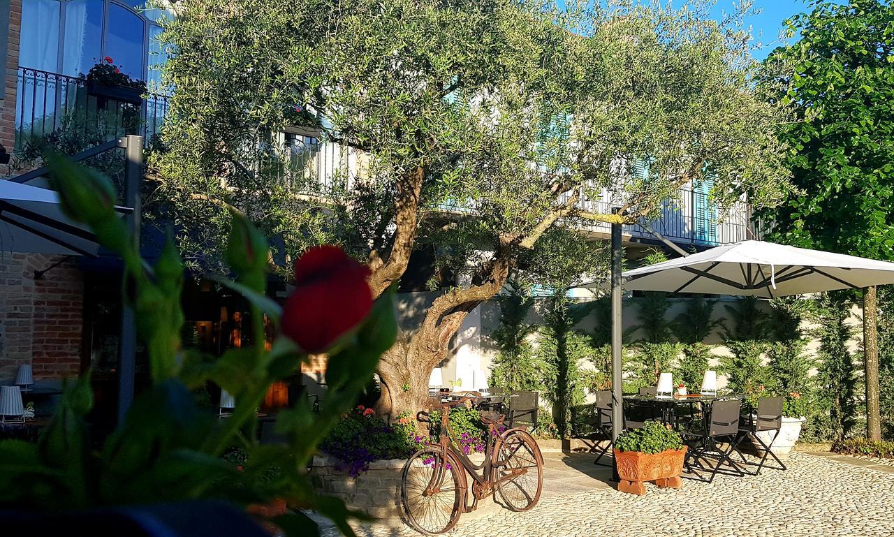 La Ribezza Boutique Hotel (Adults Only) มอนฟอร์เต ดิ อัลบา ภายนอก รูปภาพ