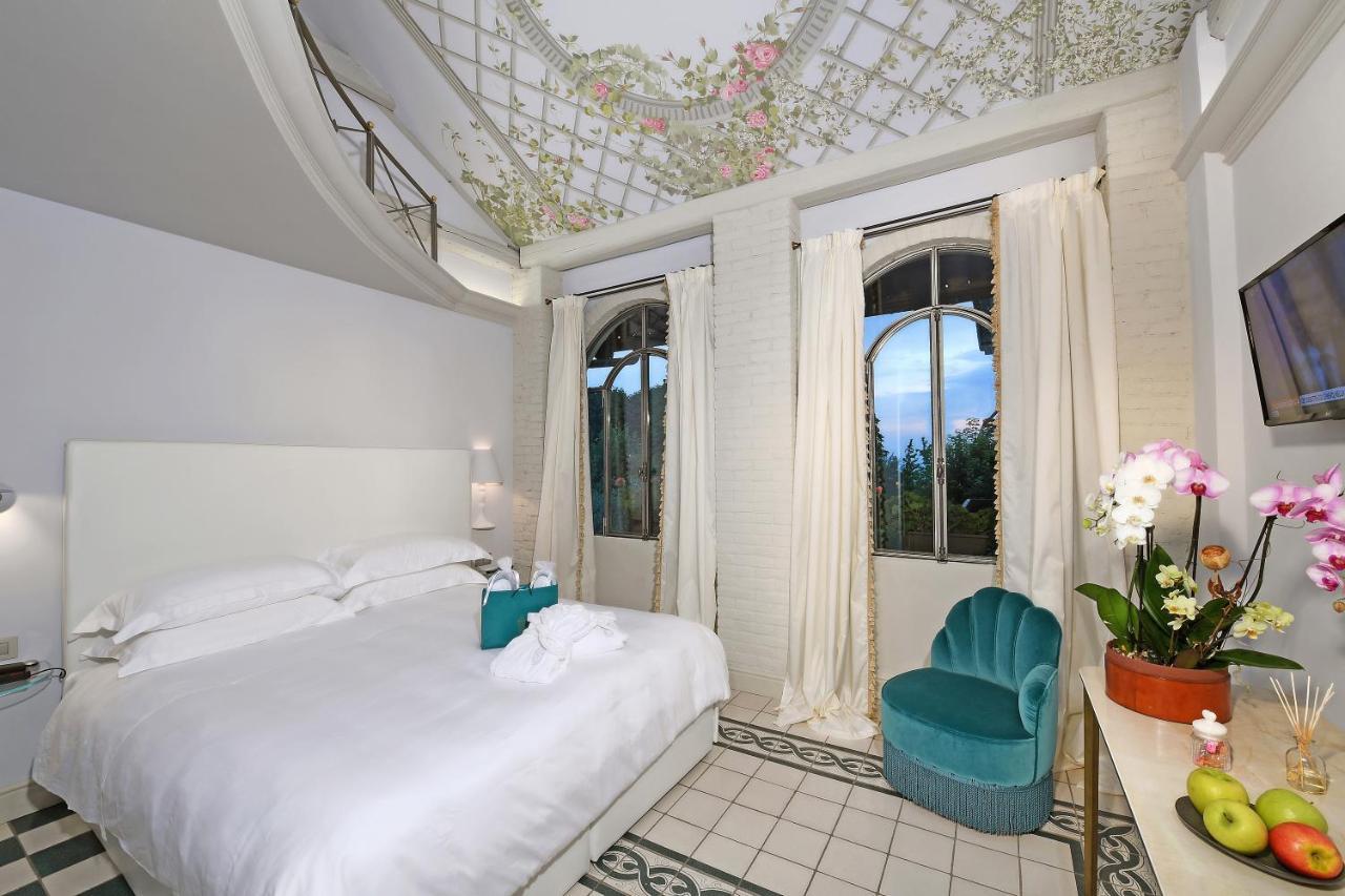La Ribezza Boutique Hotel (Adults Only) มอนฟอร์เต ดิ อัลบา ภายนอก รูปภาพ