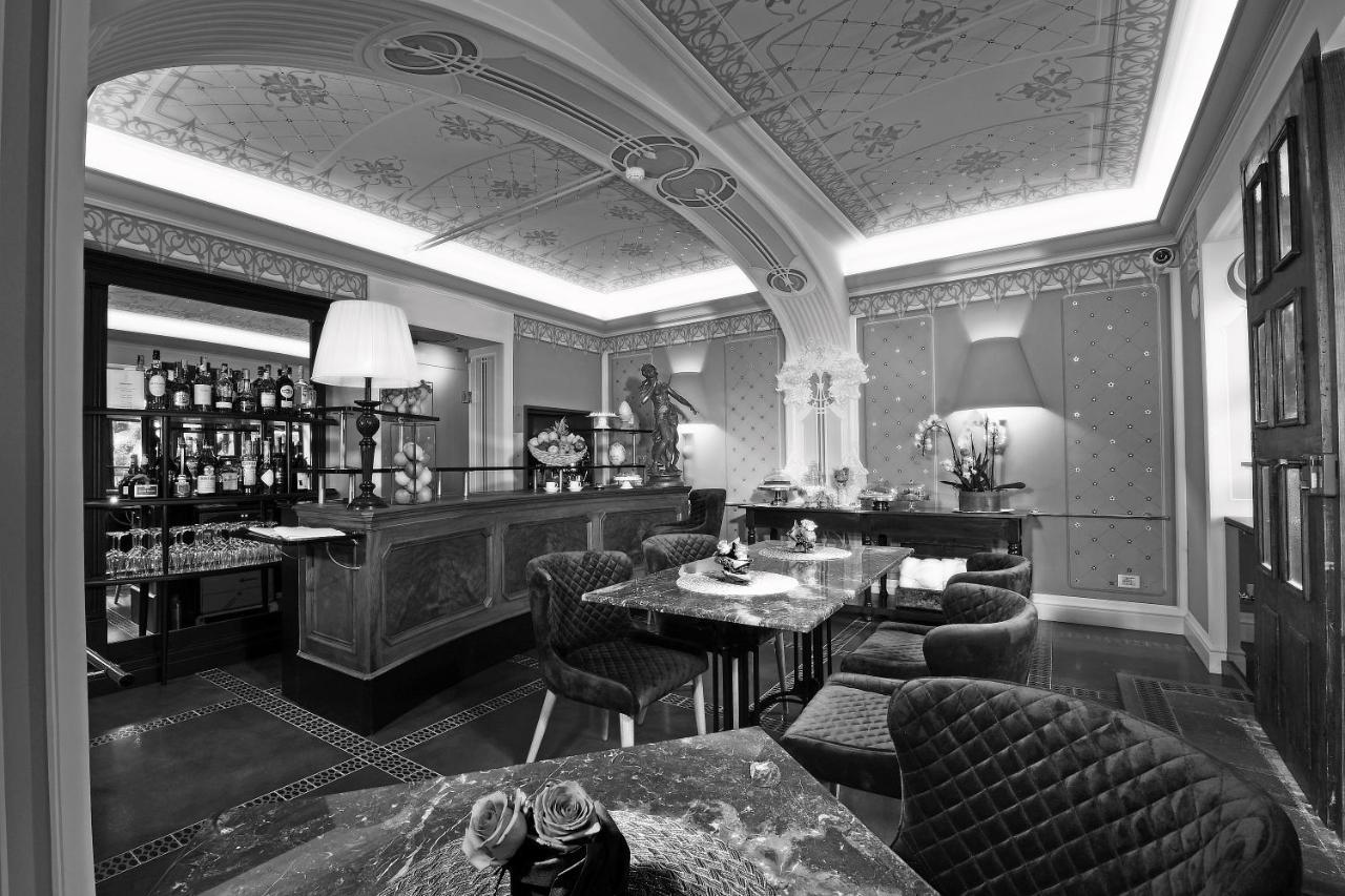 La Ribezza Boutique Hotel (Adults Only) มอนฟอร์เต ดิ อัลบา ภายนอก รูปภาพ